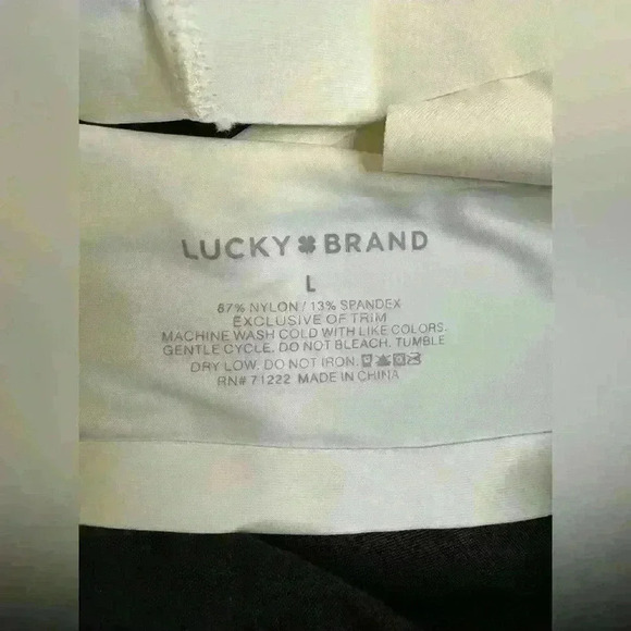 NWOT Lucky Brand Wireless  Seamless Padded Bralette in White With Back Closure L - Picture 6 of 8